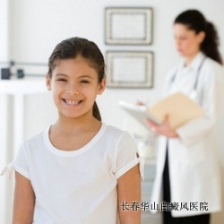 如何治疗儿童白斑病(白癜风) 如何治疗儿童白斑病(白癜风)